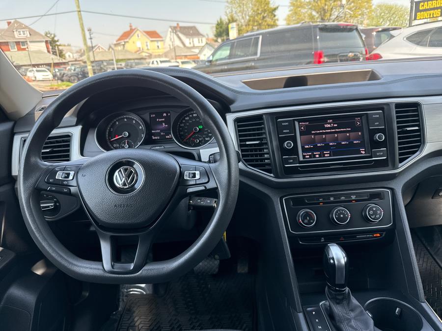 2019 Volkswagen Atlas 3.6L V6 S 4MOTION photo