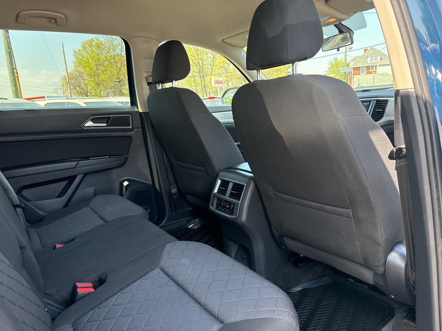 2019 Volkswagen Atlas 3.6L V6 S 4MOTION photo