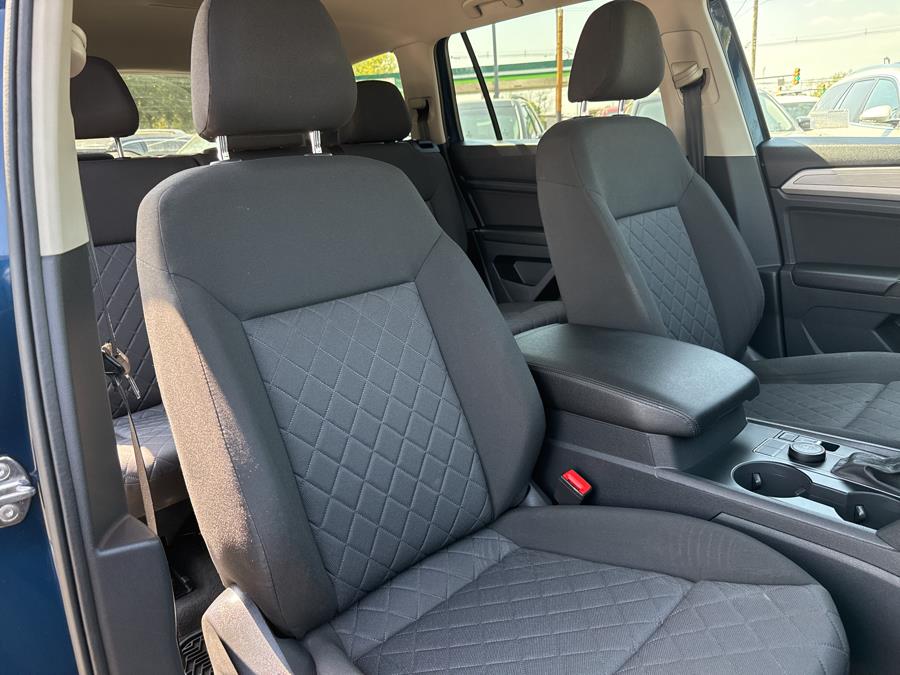 2019 Volkswagen Atlas 3.6L V6 S 4MOTION photo