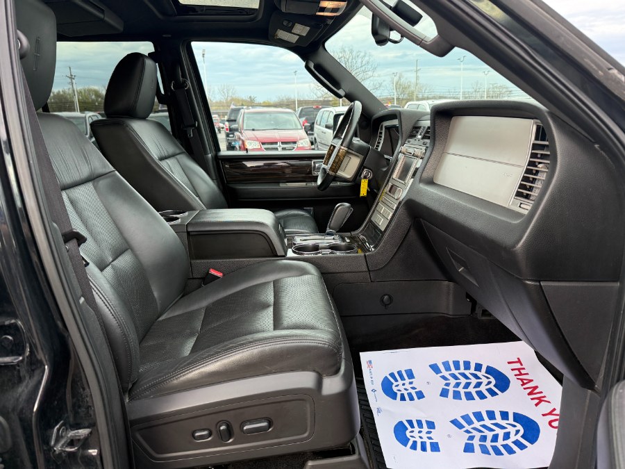 2010 Lincoln Navigator photo