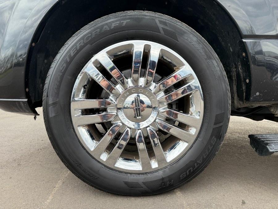 2010 Lincoln Navigator photo