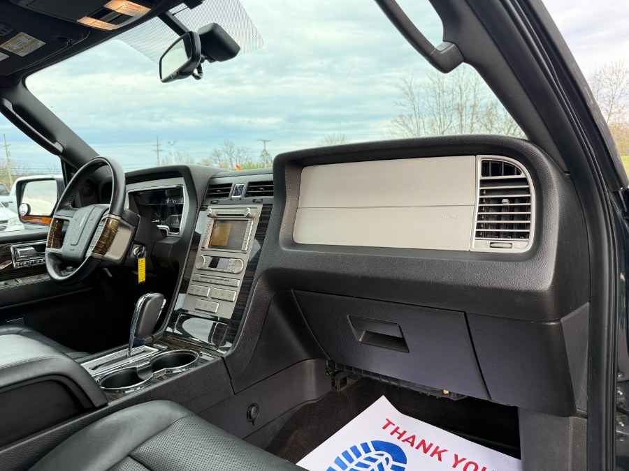 2010 Lincoln Navigator photo