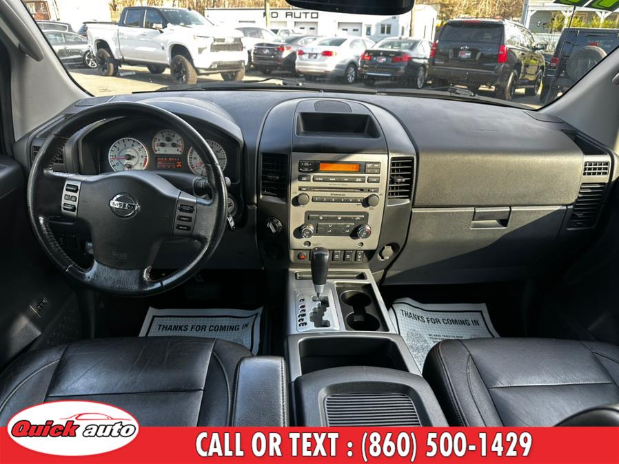 2011 Nissan Titan SV photo