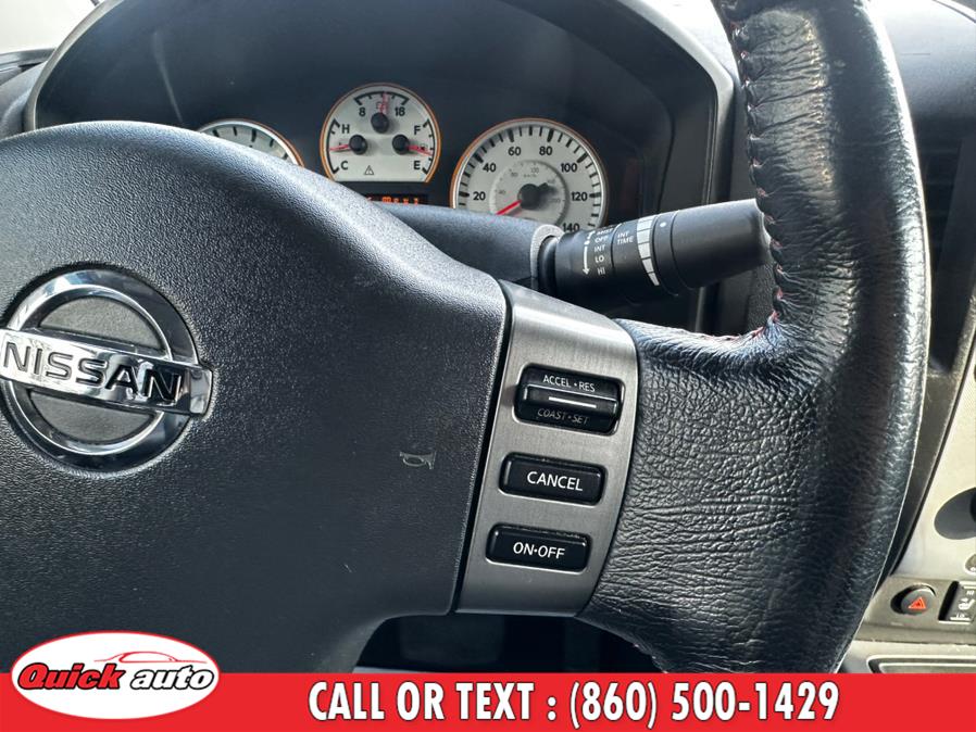2011 Nissan Titan SV photo