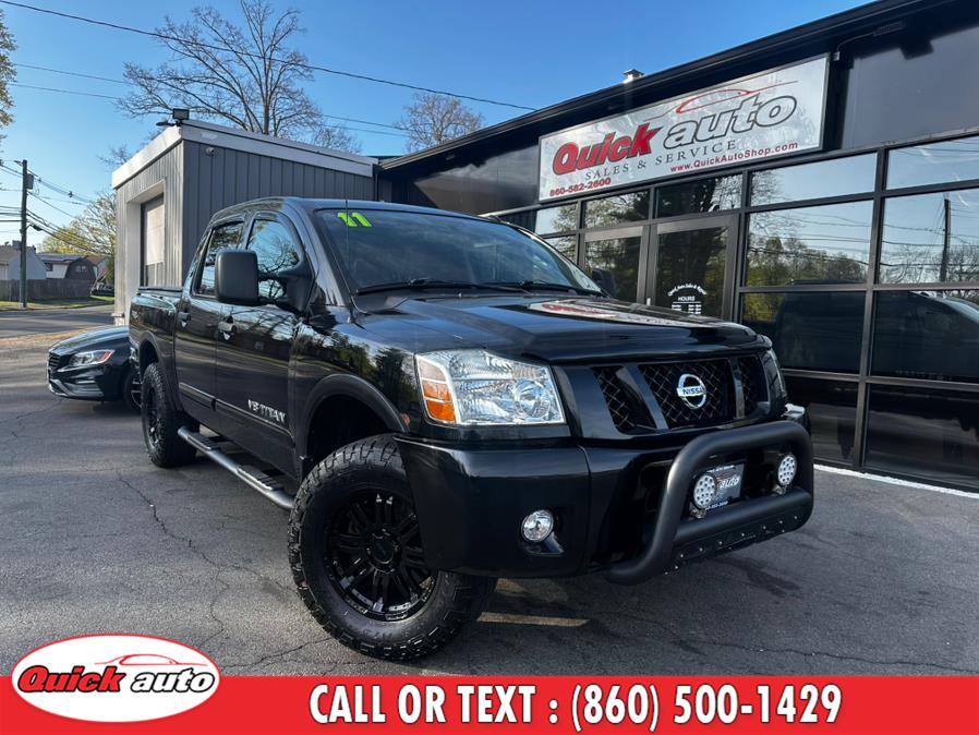 2011 Nissan Titan SV photo