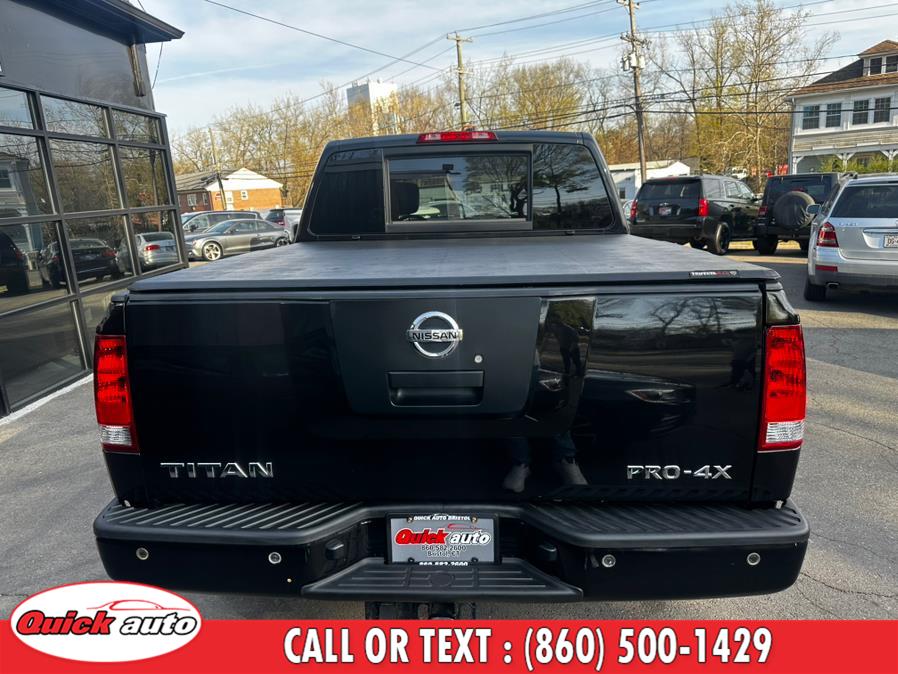 2011 Nissan Titan SV photo
