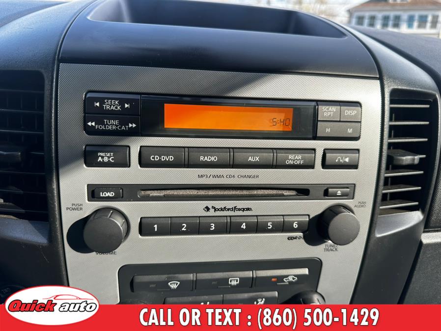 2011 Nissan Titan SV photo