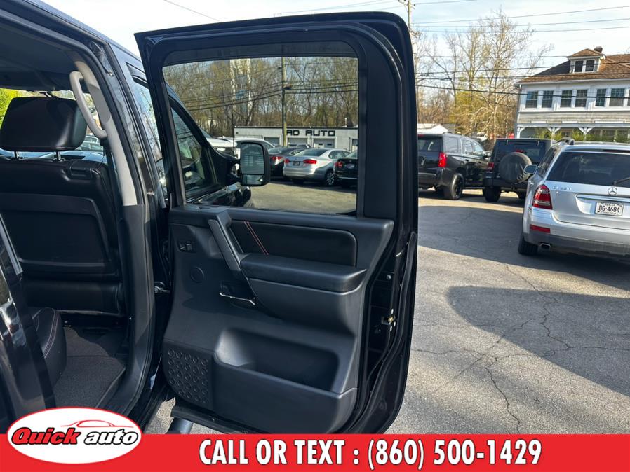 2011 Nissan Titan SV photo