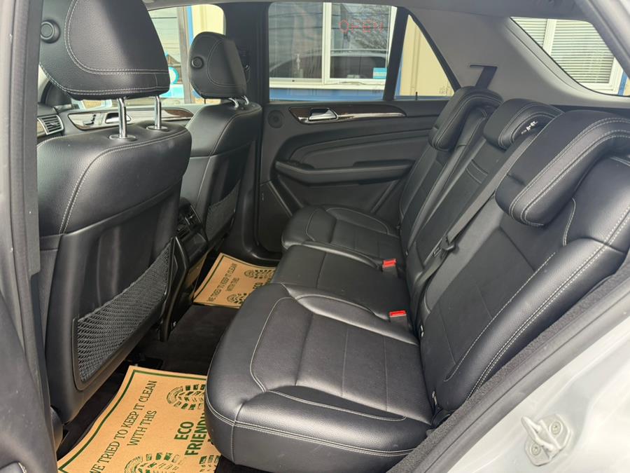 2014 Mercedes-Benz M-Class ML350 4MATIC photo