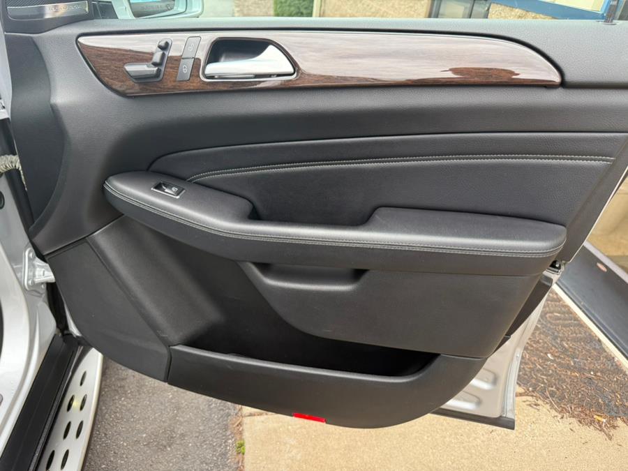 2014 Mercedes-Benz M-Class ML350 4MATIC photo