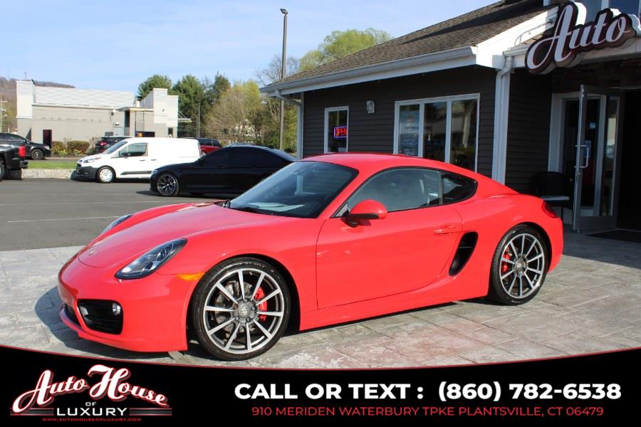 2014 Porsche Cayman S photo