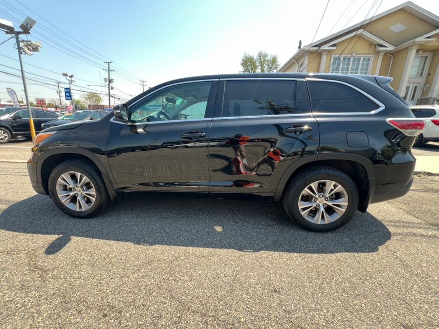 2015 Toyota Highlander AWD 4dr V6 LE (Natl) photo