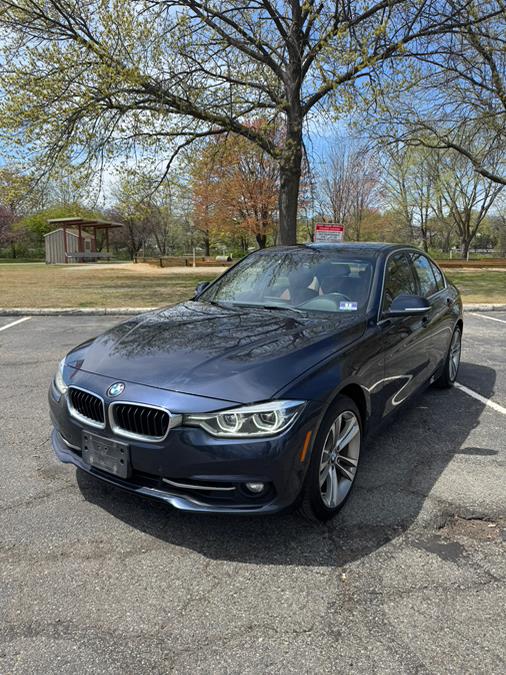 2017 BMW 3-Series 330i xDrive Sedan photo