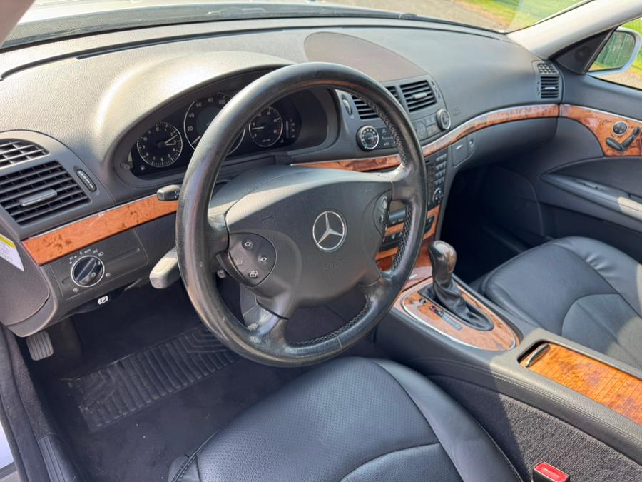 2006 Mercedes-Benz E-Class E320 photo