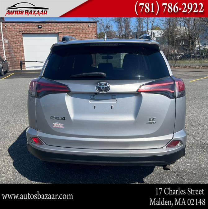 2016 Toyota RAV4 AWD 4dr LE (Natl) photo