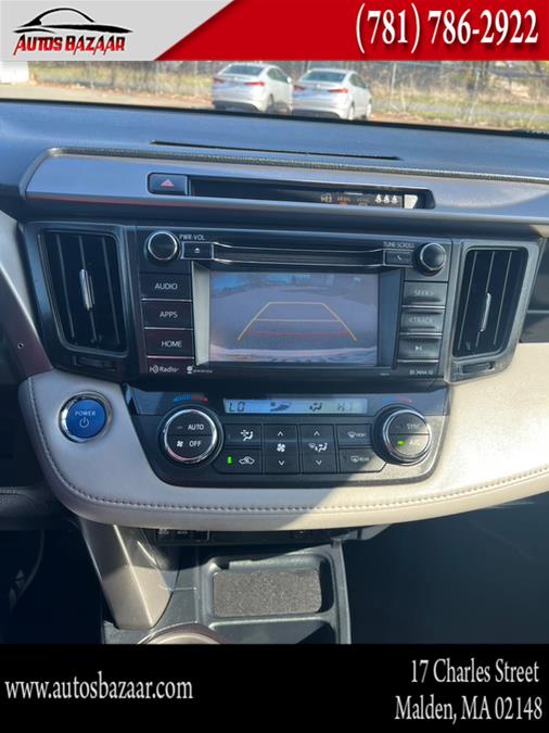 2016 Toyota RAV4 AWD 4dr LE (Natl) photo
