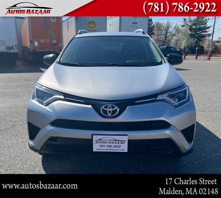 2016 Toyota RAV4 AWD 4dr LE (Natl) photo