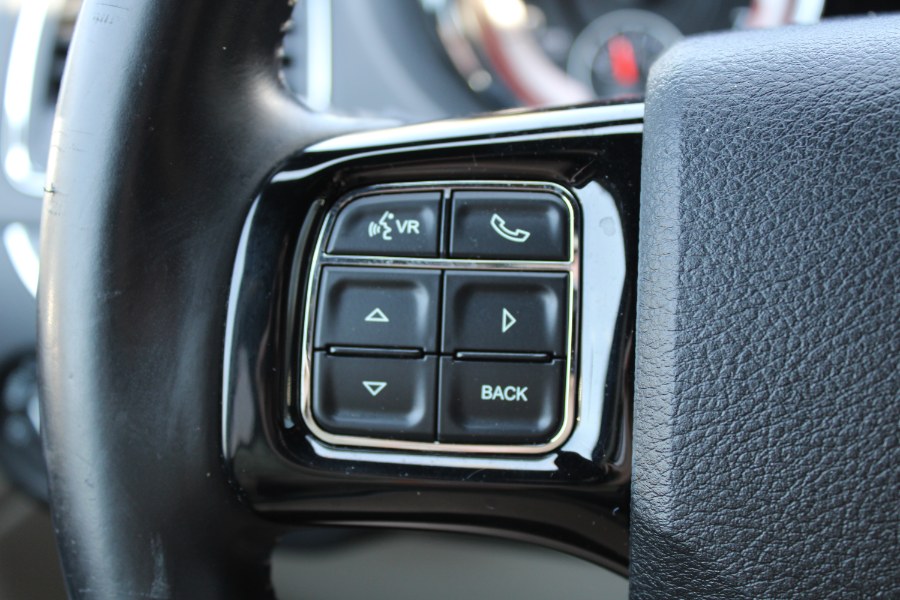 2019 Dodge Grand Caravan SXT Wagon photo