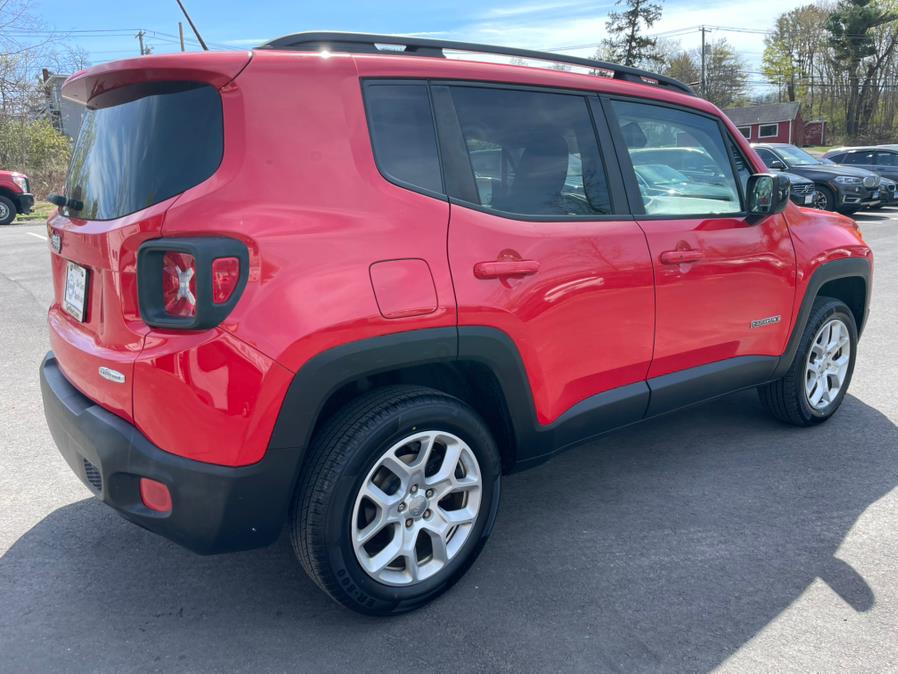 2017 Jeep Renegade Latitude 4x4 photo