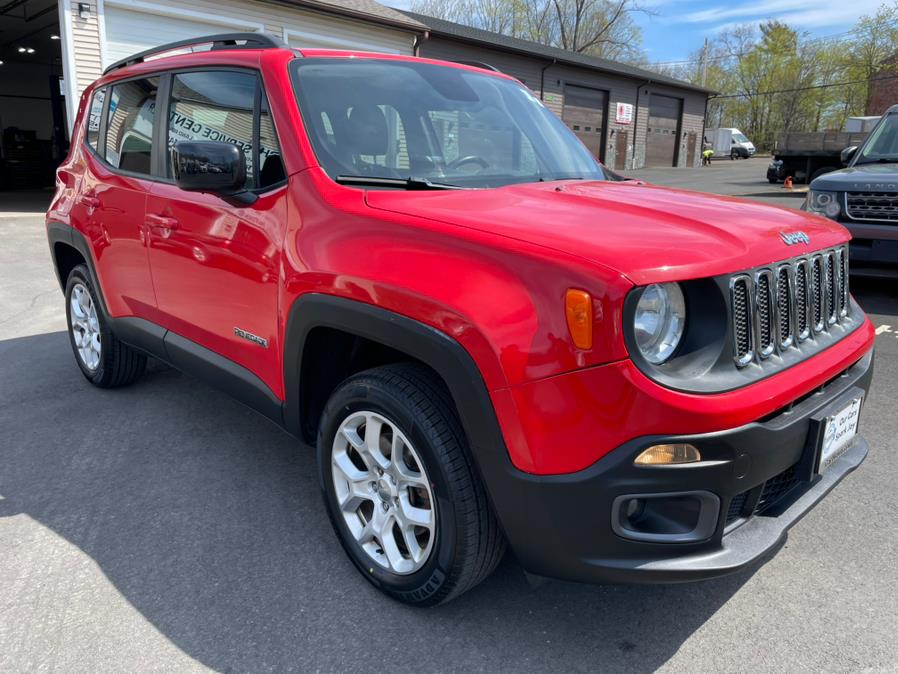 2017 Jeep Renegade Latitude 4x4 photo
