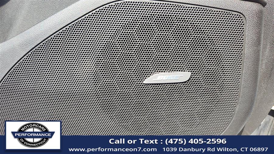2017 Buick LaCrosse 4dr Sdn Essence FWD photo