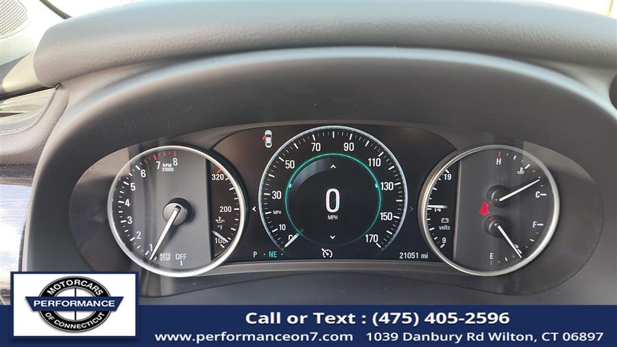 2017 Buick LaCrosse 4dr Sdn Essence FWD photo