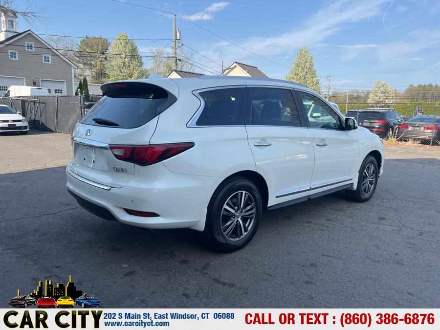 2017 Infiniti QX60 AWD photo