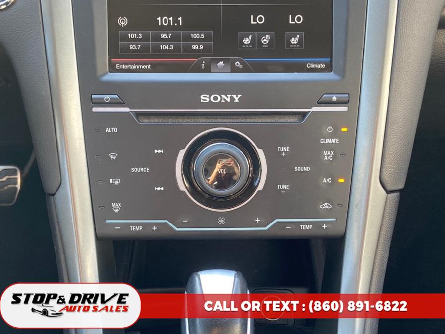 2014 Ford Fusion Titanium photo