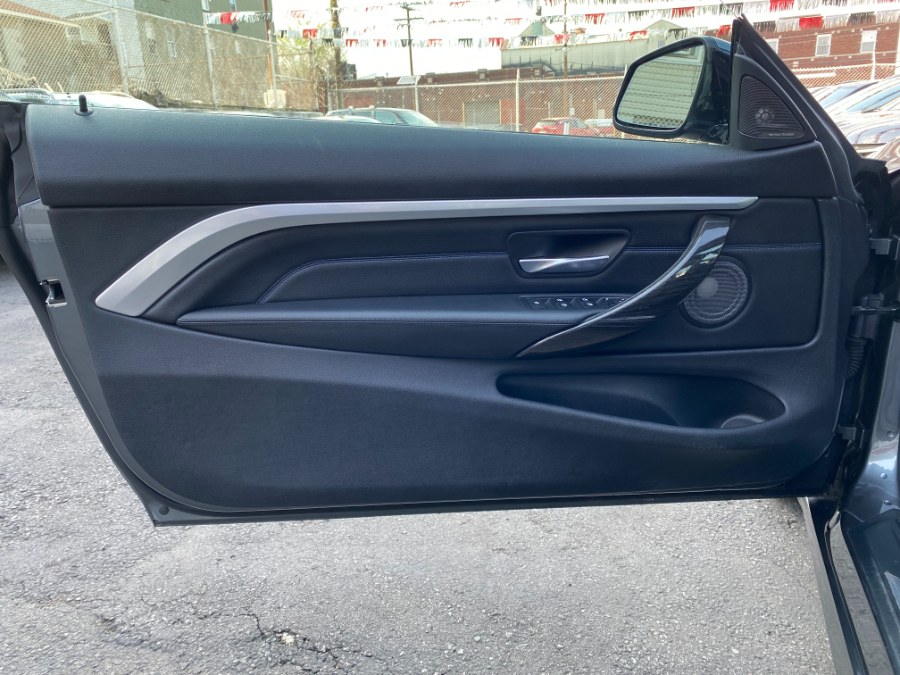 2017 BMW 4 Series 430i xDrive Convertible SULEV photo