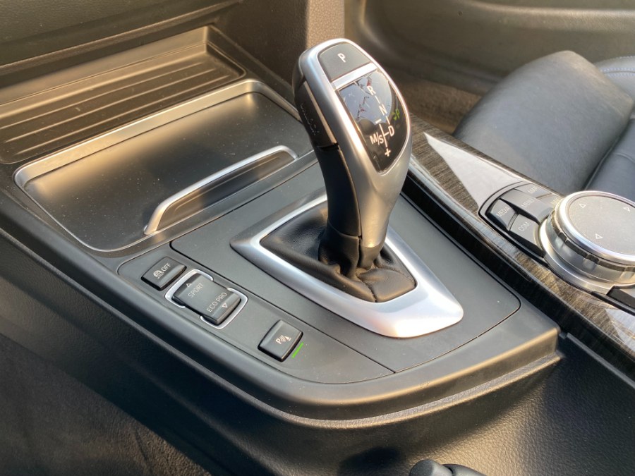 2017 BMW 4 Series 430i xDrive Convertible SULEV photo