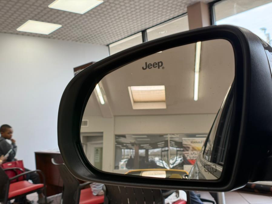 2021 Jeep Compass Limited 4x4 photo