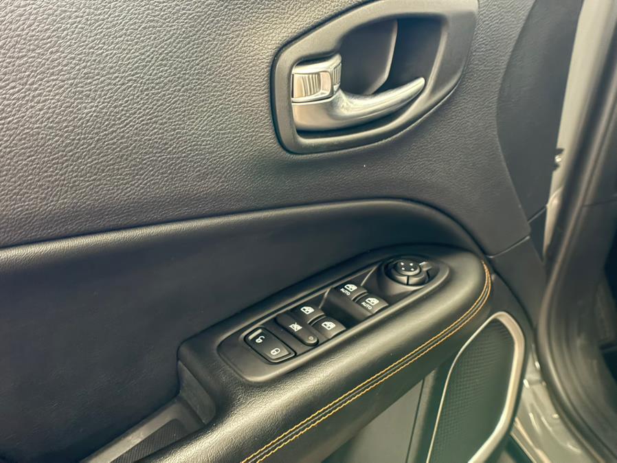 2021 Jeep Compass Limited 4x4 photo