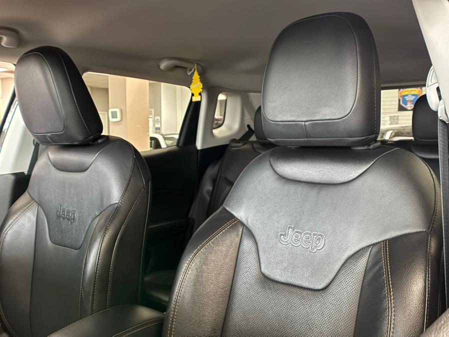 2021 Jeep Compass Limited 4x4 photo