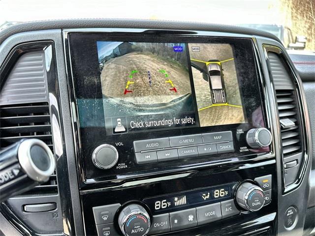 2023 Nissan Titan PRO-4X photo