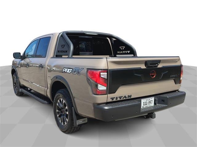 2023 Nissan Titan PRO-4X photo