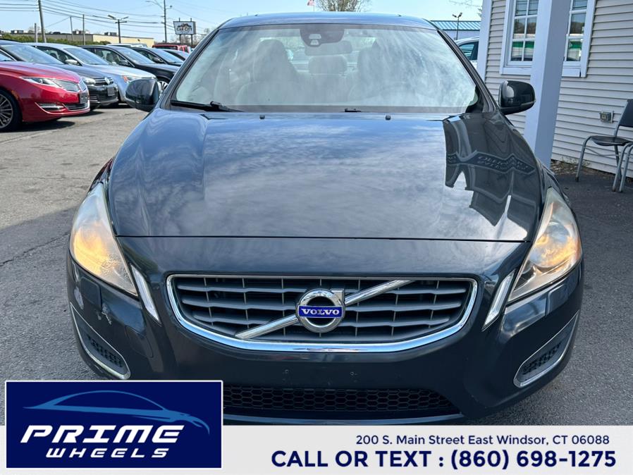 2012 Volvo S60 T5 photo