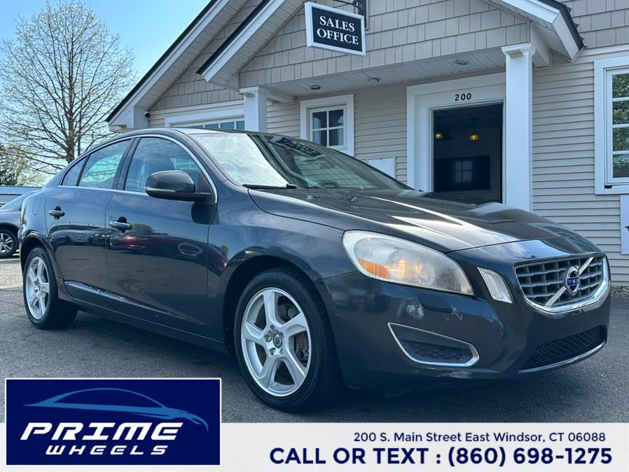 2012 Volvo S60 T5 photo