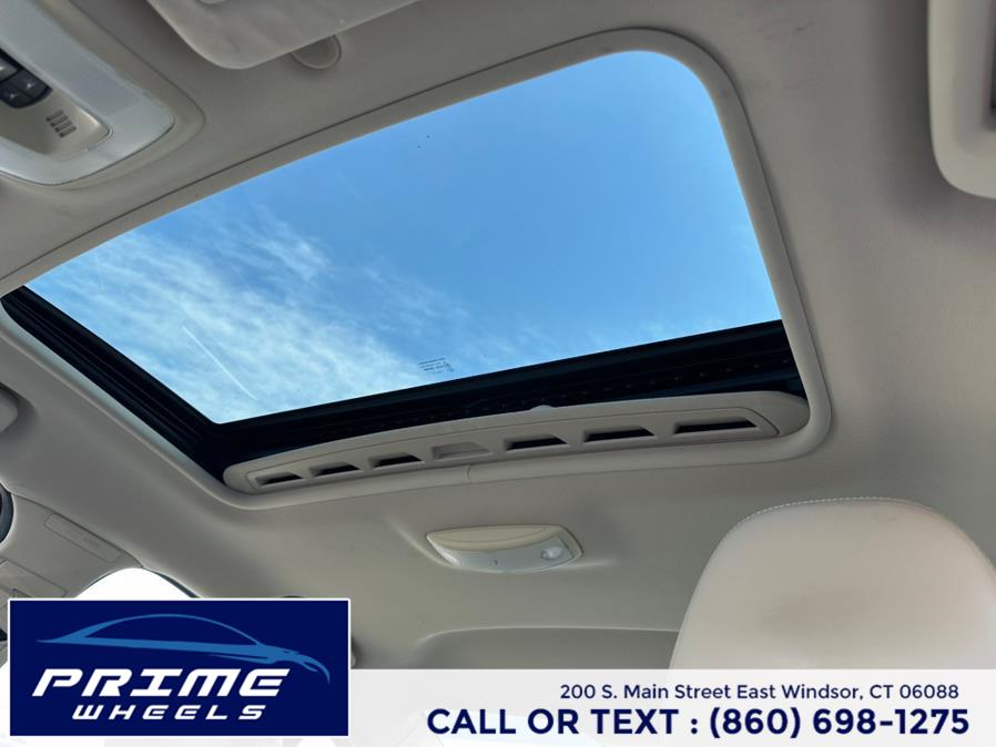 2012 Volvo S60 T5 photo