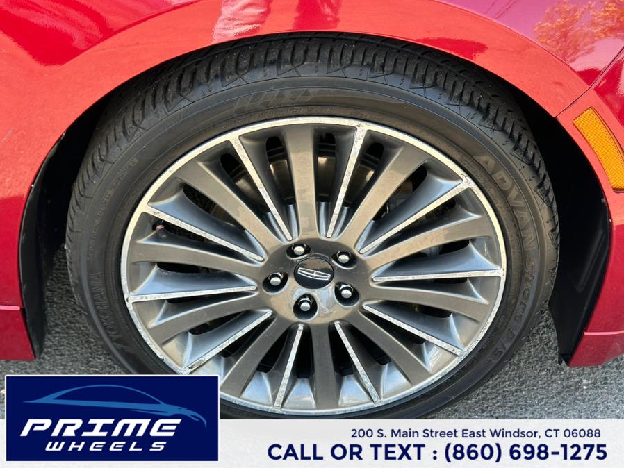 2013 Lincoln MKZ photo