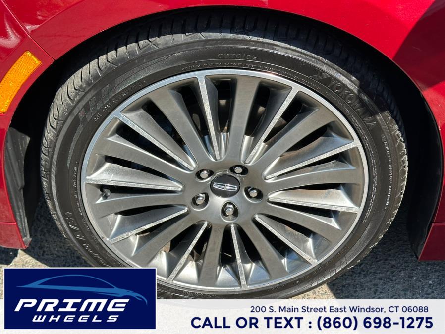 2013 Lincoln MKZ photo
