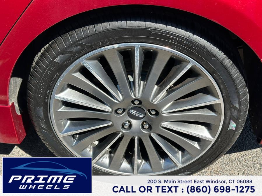 2013 Lincoln MKZ photo