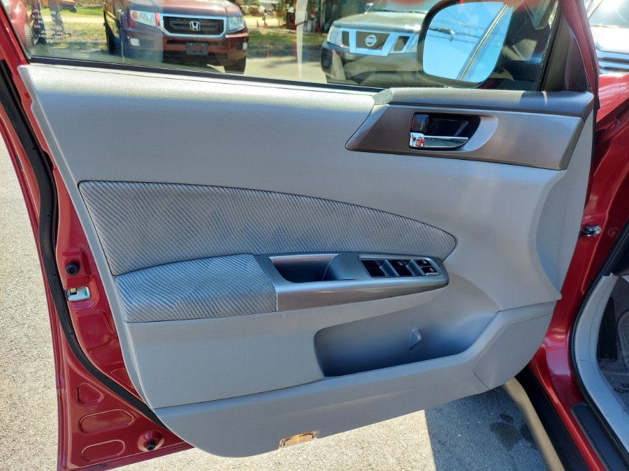 2010 Subaru Forester 2.5X Premium photo