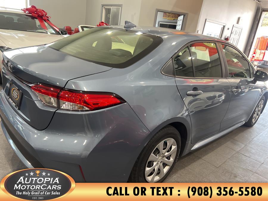 2021 Toyota Corolla LE photo