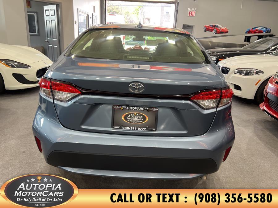 2021 Toyota Corolla LE photo