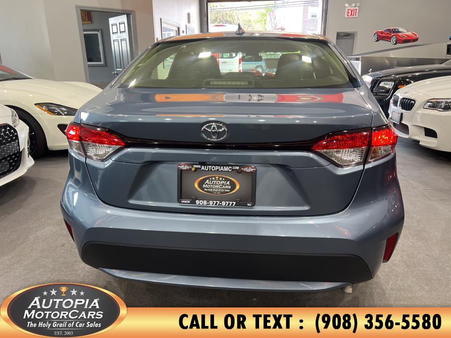 2021 Toyota Corolla LE photo