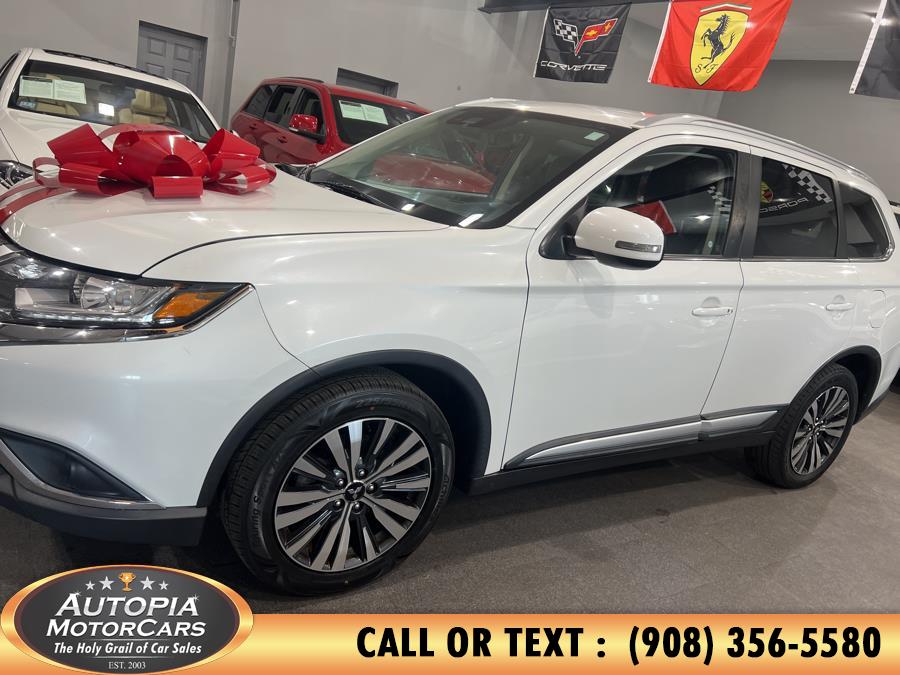 2020 Subaru Outlander ES photo