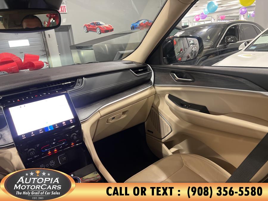 2021 Jeep Grand Cherokee LIMITED photo