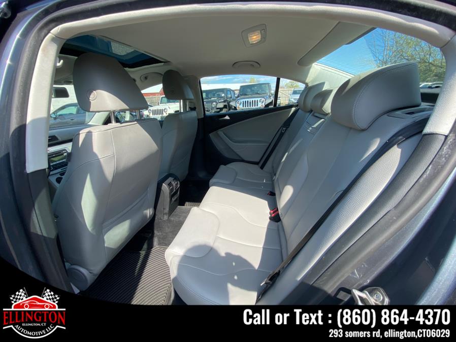 2009 Volkswagen Passat Komfort photo
