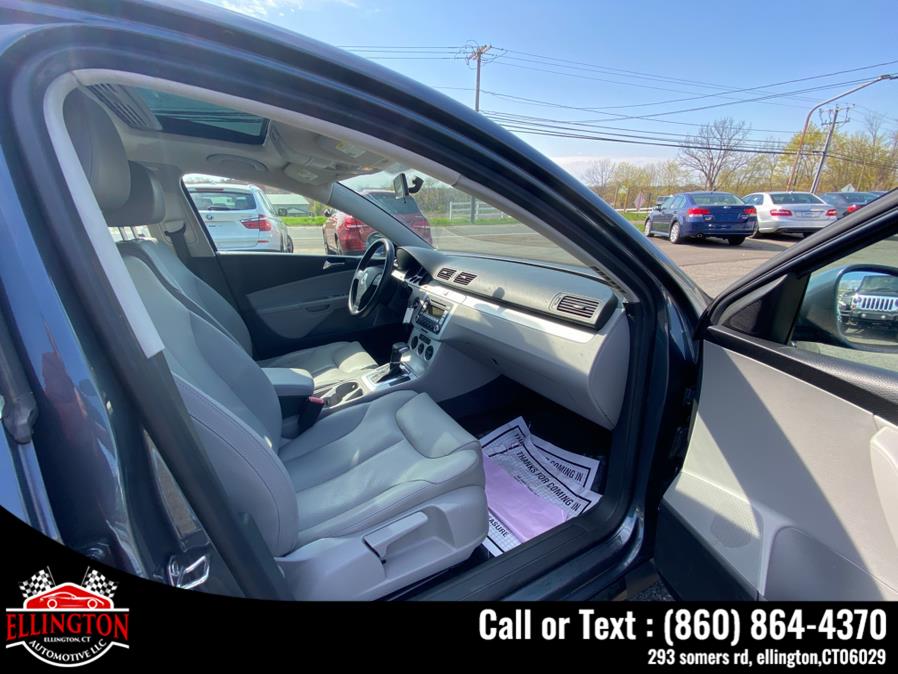 2009 Volkswagen Passat Komfort photo