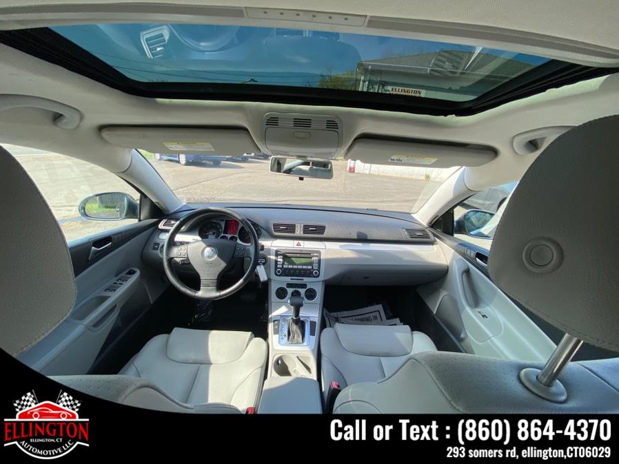 2009 Volkswagen Passat Komfort photo